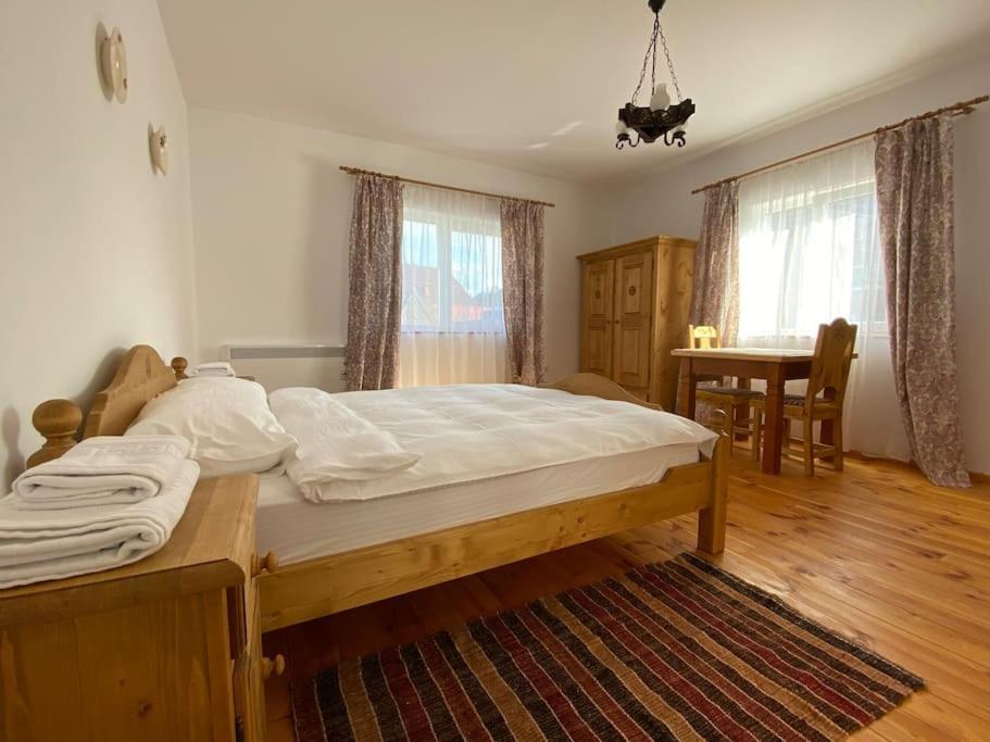 Mura House Vişeu de Sus Екстериор снимка