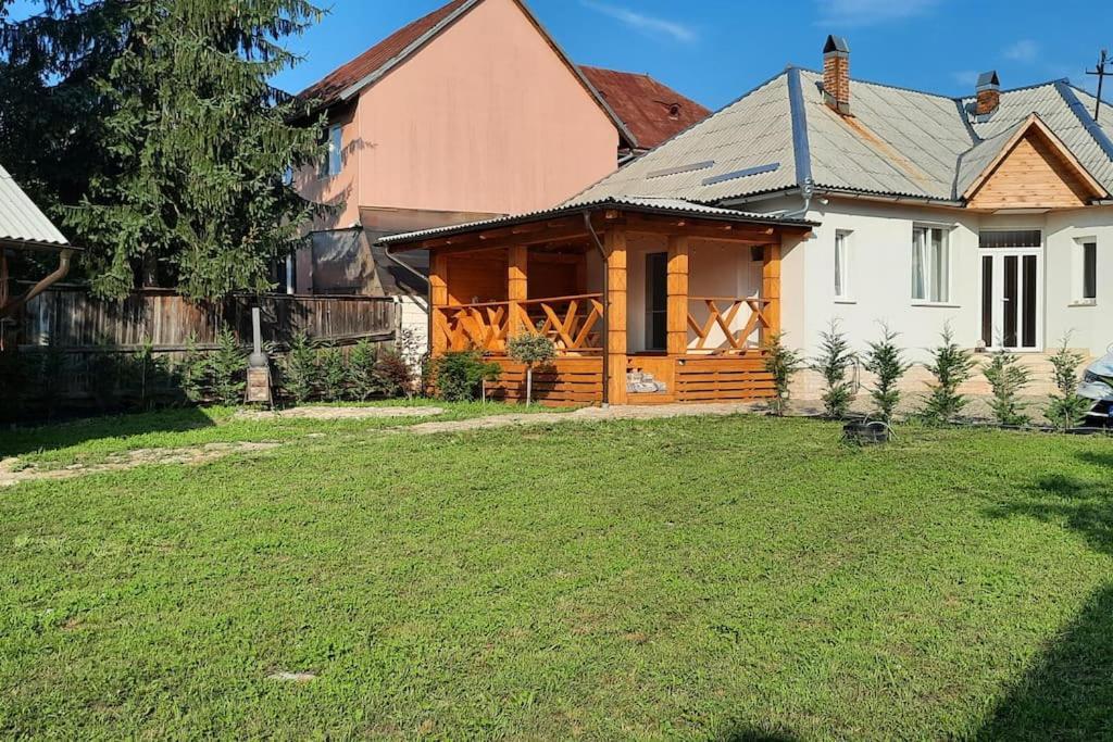 Mura House Vişeu de Sus Екстериор снимка